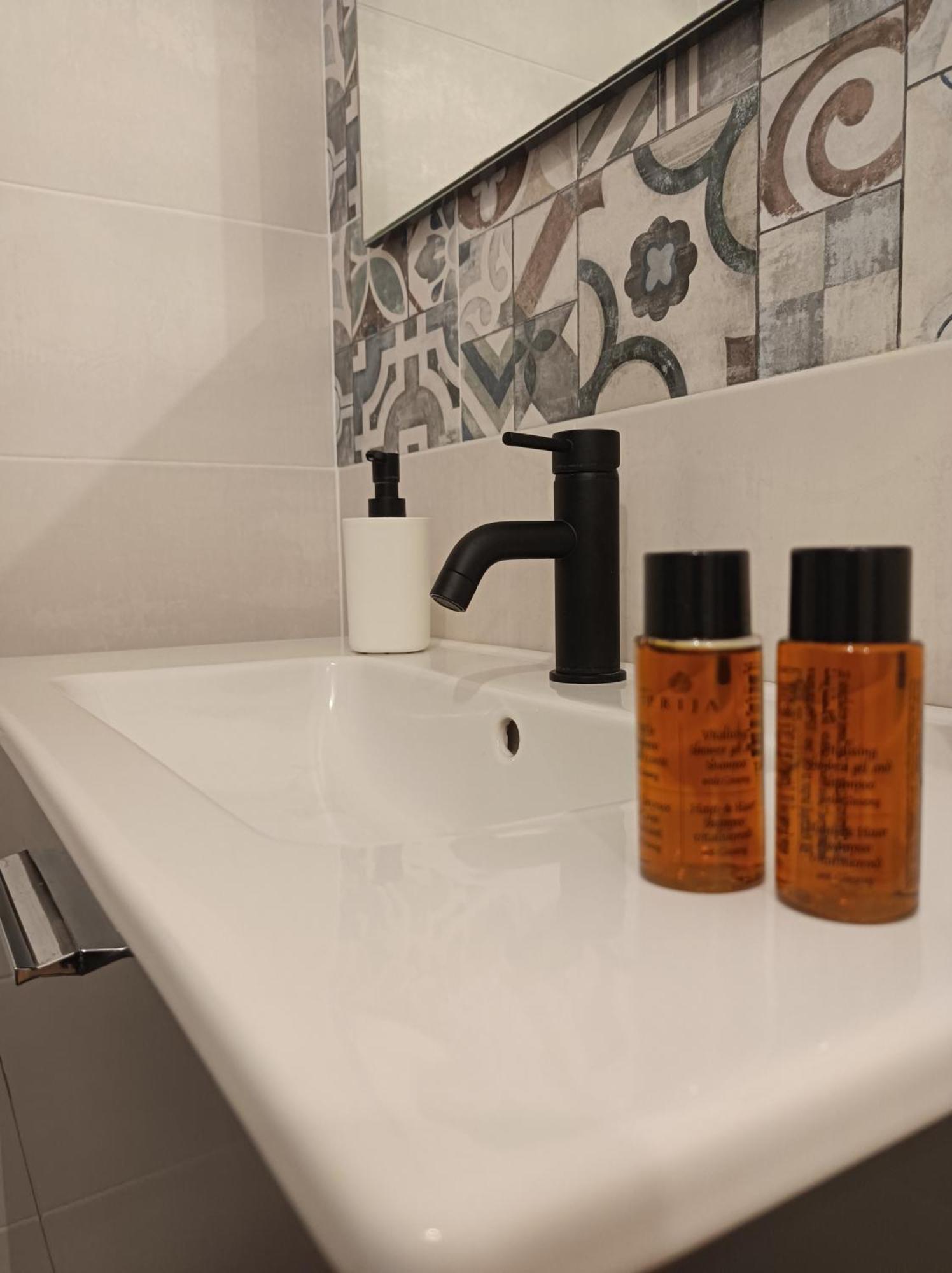 La Jacaranda Rooms Taormina Pokój zdjęcie